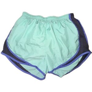 NIKE Dri-Fit Athletic Shorts Size Medium